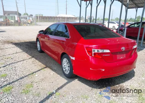 2012 Toyota Camry L z USA, uszkodzony, nr VIN 4T1BF1FKXCU617002